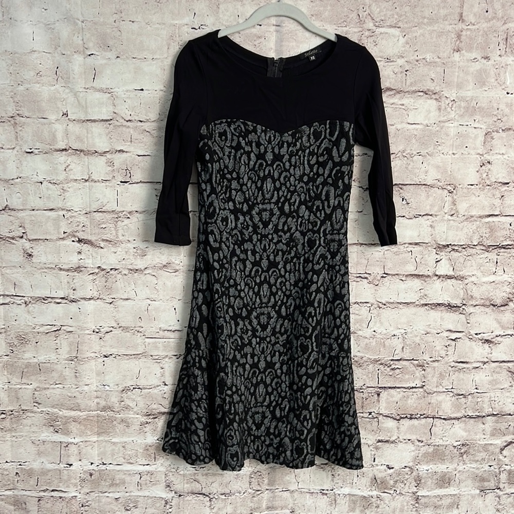 Stiletto Black and gray dress xsmall